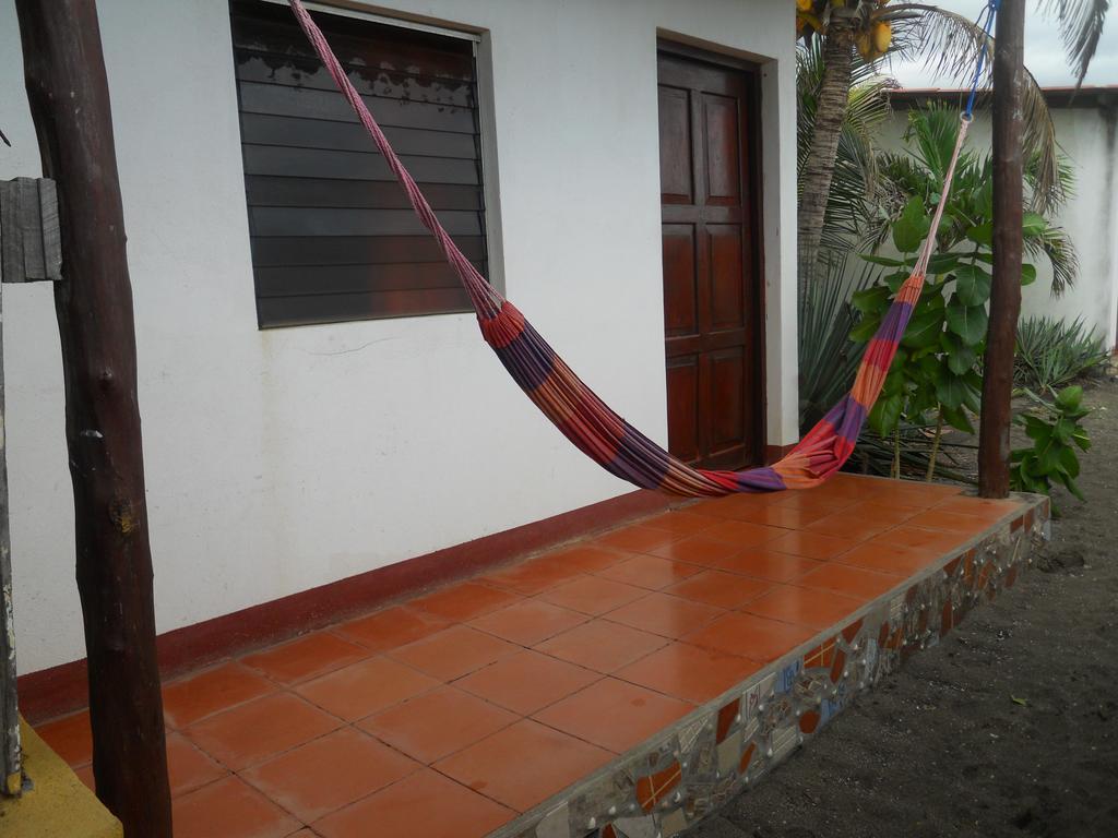 Beach Hostal Oasis Las Peñitas Exteriör bild
