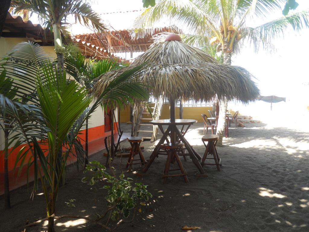 Beach Hostal Oasis Las Peñitas Exteriör bild