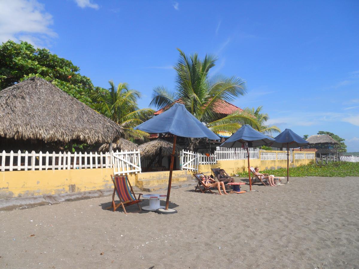Beach Hostal Oasis Las Peñitas Exteriör bild